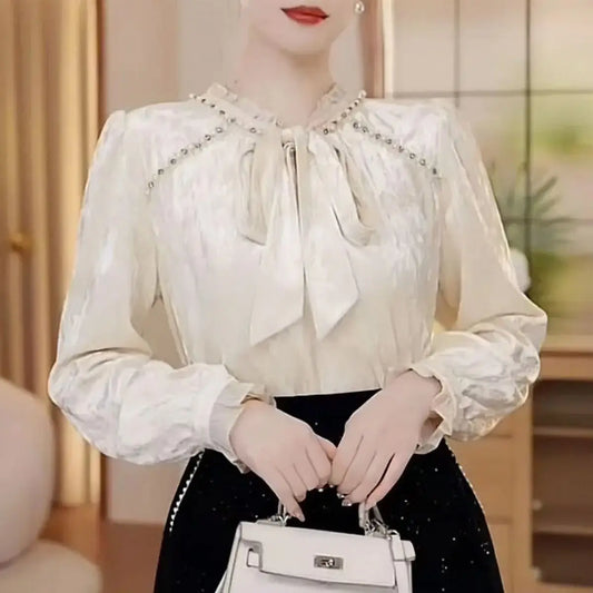 Wearing Fashionable French Style Long-sleeved Velvet Autumn and Winter Casual New Beaded Embroidered Shirt Temperament Shirt