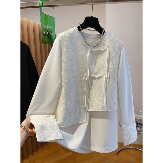 New Chinese Style Buckle Vest Plus T-shirt Two-piece Set for Women's Autumn Clothes New Fashionable Light National Style Top